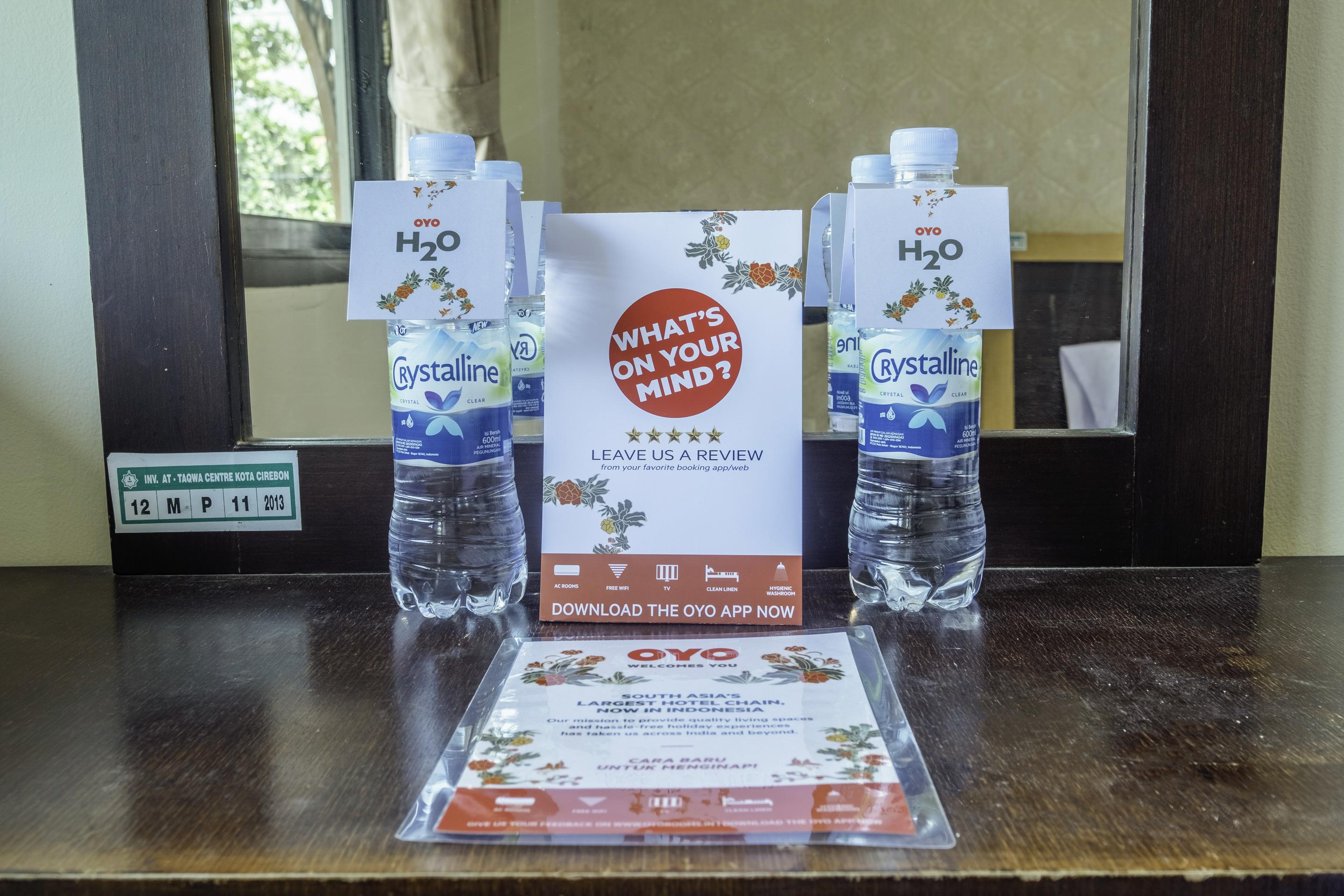 Oyo 2132 Pondok Avicenna Cirebon Kültér fotó