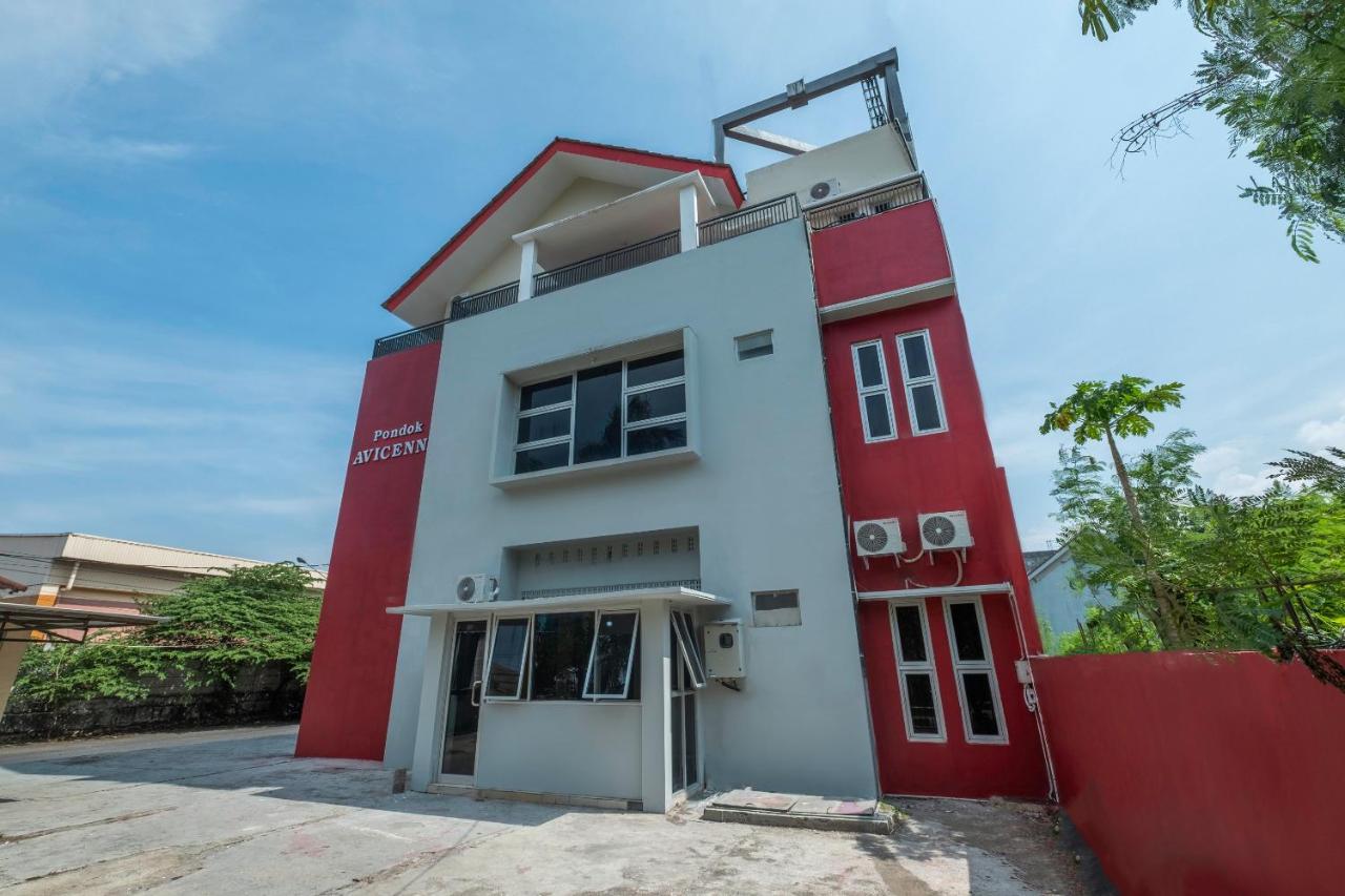 Oyo 2132 Pondok Avicenna Cirebon Kültér fotó